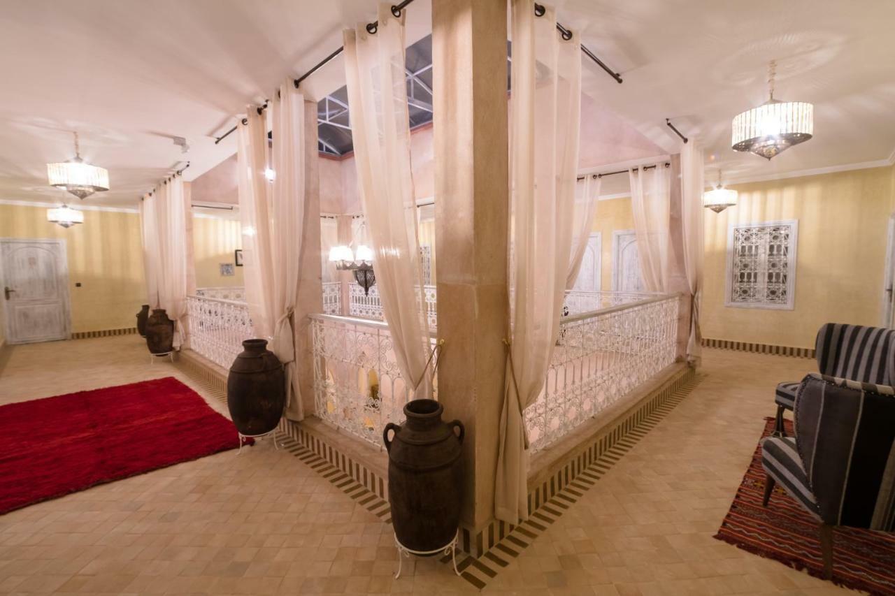 Riad Chebbi Merzouga Extérieur photo